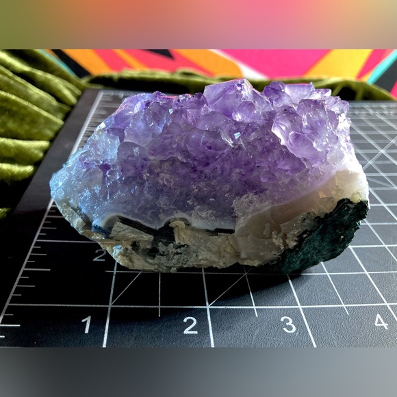 303g Natural Mineral Specimen Amethyst Quartz Crystal Beautiful Stone Rock - Picture 4 of 16